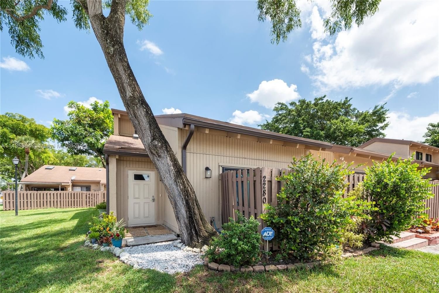 Real estate property located at 2280 81st Ave #2280, Broward County, Davie, FL