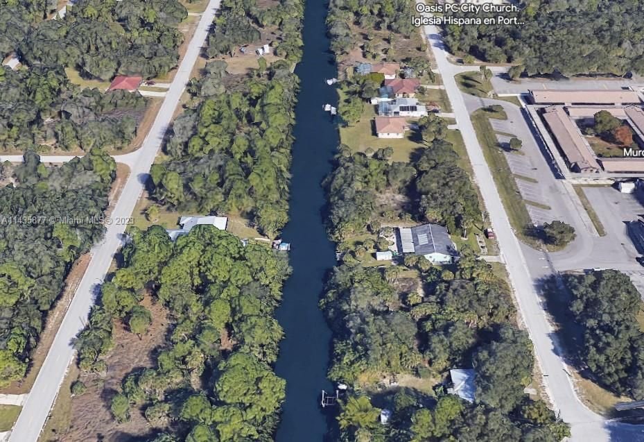 Real estate property located at 2065 Cedarwood St, Charlotte County, Port Charlotte Sec 41, Port Charlotte, FL