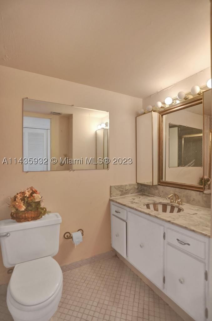 Real estate property located at 18051 Biscayne Blvd #304, Miami-dade, Del Prado Marina, Aventura, FL