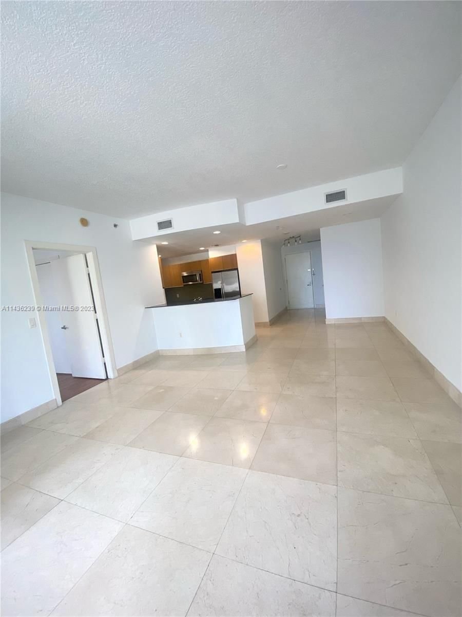 Real estate property located at 1060 Brickell Ave #1705, Miami-Dade County, Miami, FL