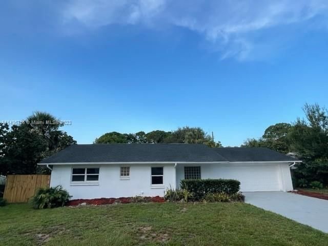 Real estate property located at 490 Easy St, Indian River County, Sebastian, FL