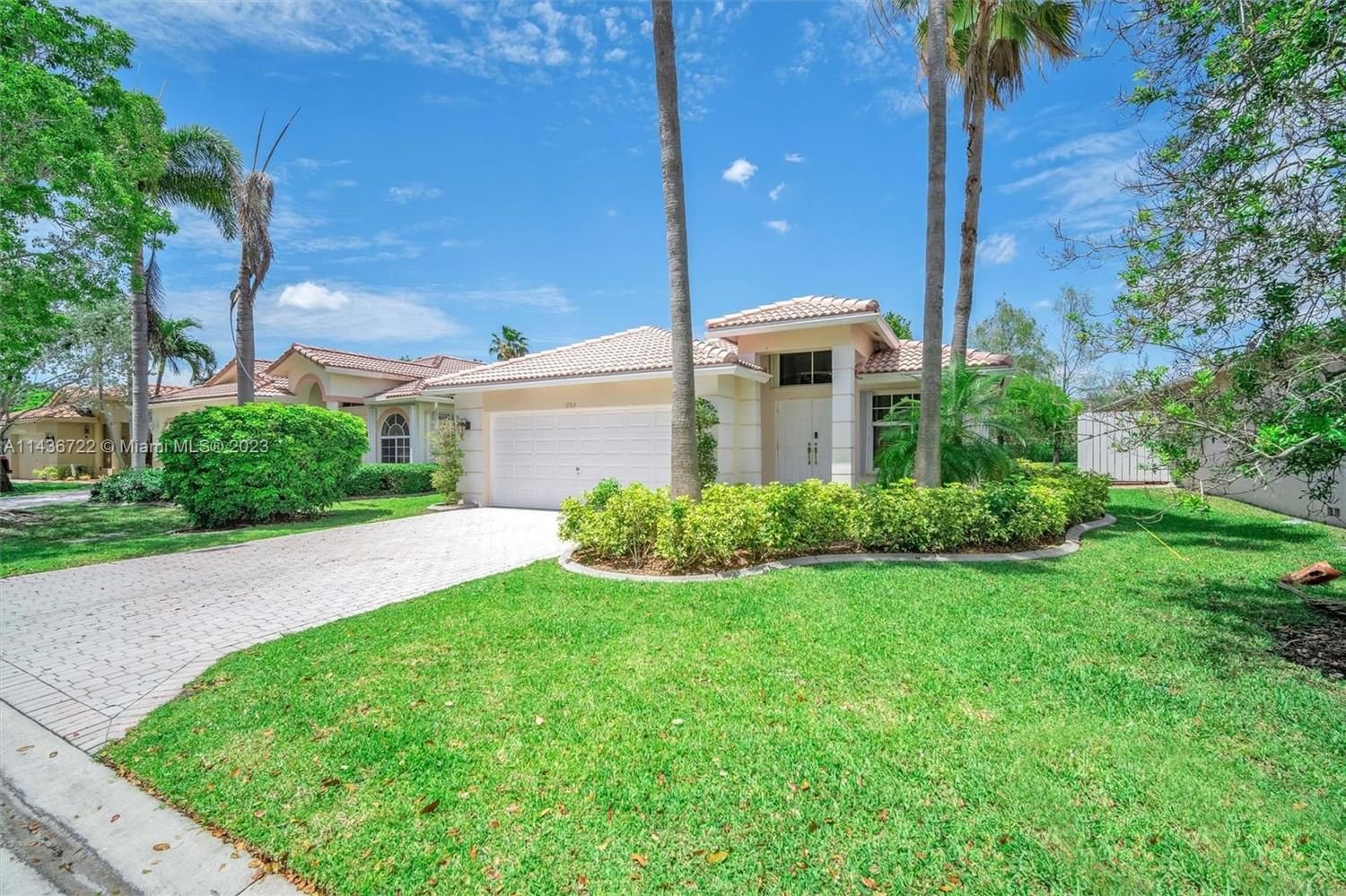 Real estate property located at 13513 7th St, Broward County, SAWGRASS VILLAGE, Plantation, FL