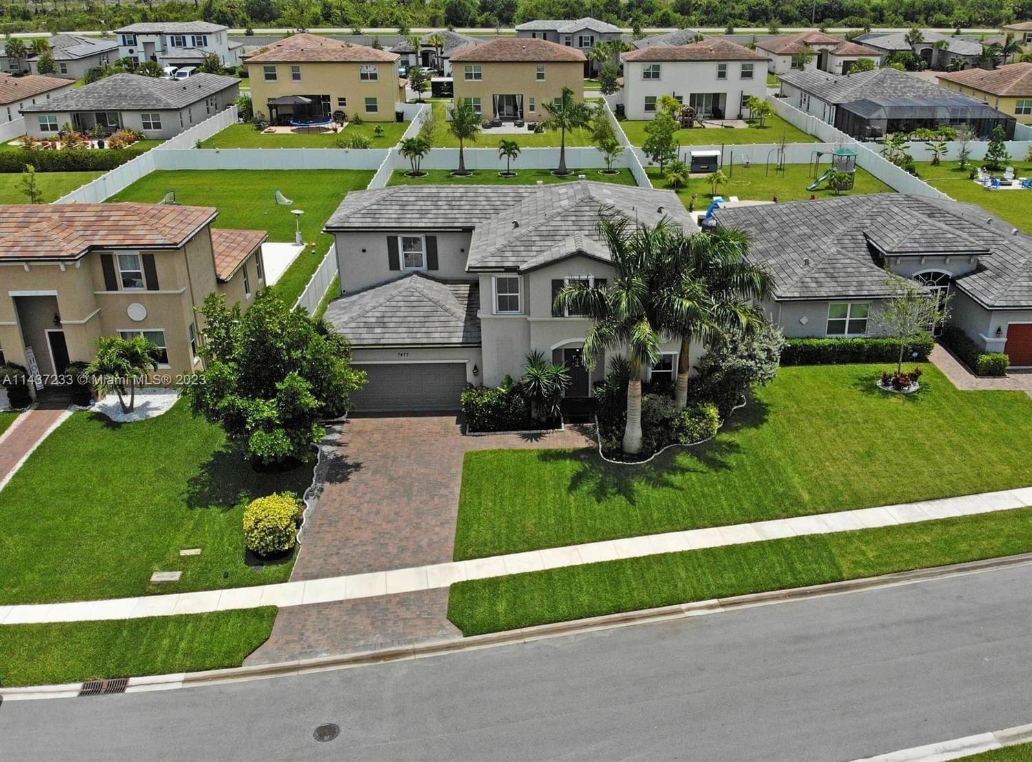 Real estate property located at 7477 Greenspring St, St Lucie County, Port St. Lucie, FL