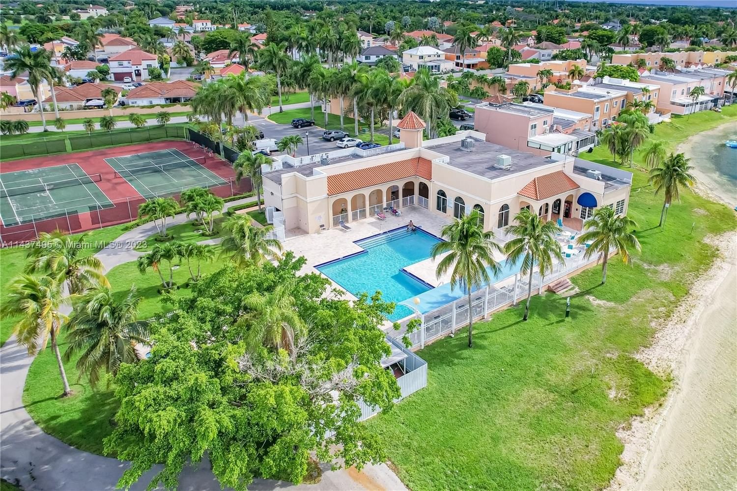 Real estate property located at 1160 123rd Ct #416, Miami-Dade County, Miami, FL