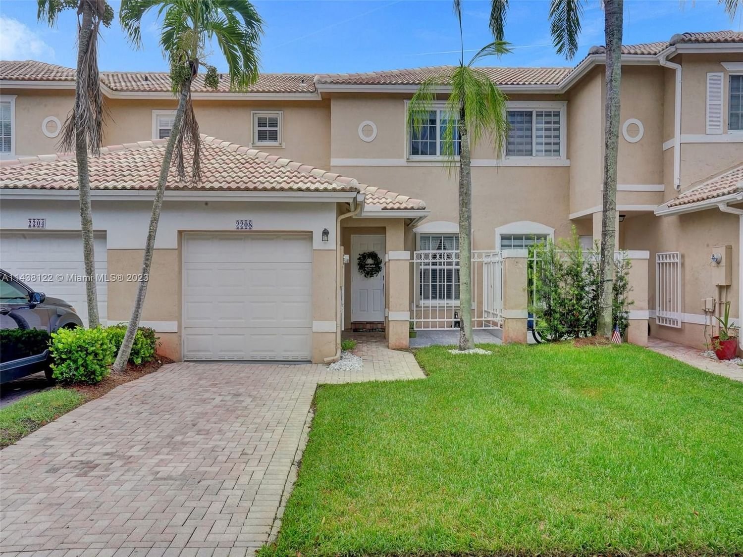 Real estate property located at 2208 171st Ter, Broward County, Pembroke Pines, FL