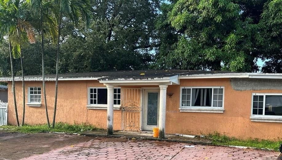 Real estate property located at 3240 174th St, Miami-Dade County, MYRTLE GROVE 1ST ADDN, Miami Gardens, FL