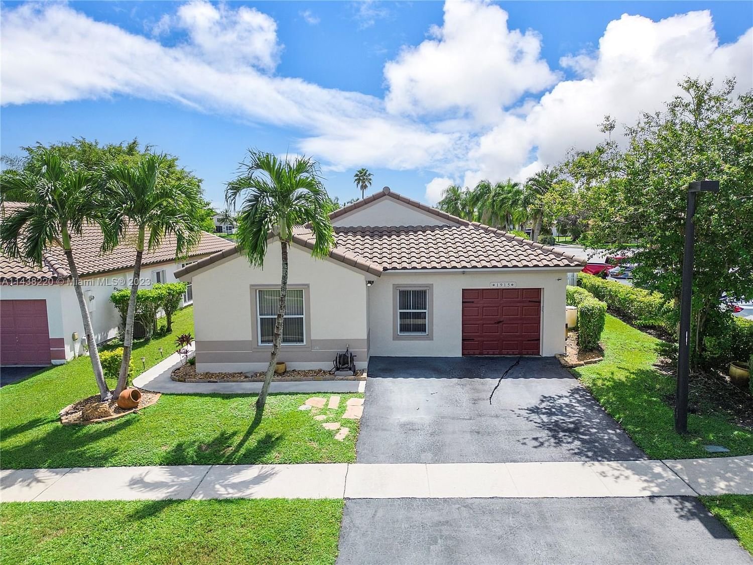 Real estate property located at 1915 193rd Ave, Broward County, CHAPEL TRAIL II, Pembroke Pines, FL