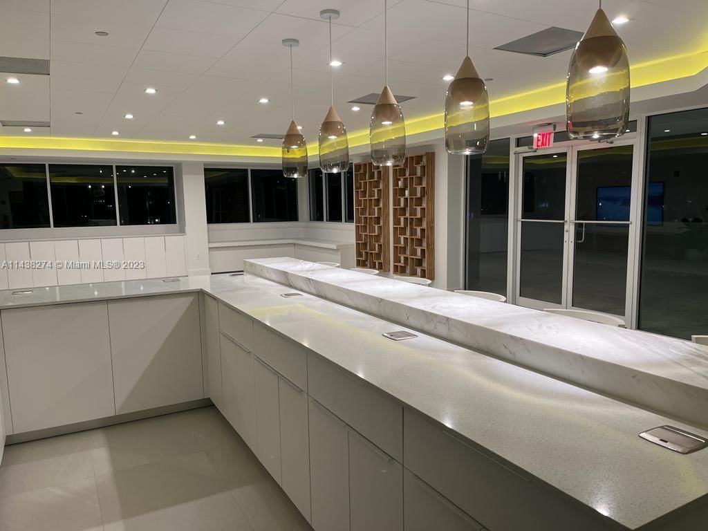 Real estate property located at 5900 Collins Ave #1506, Miami-Dade County, Miami Beach, FL