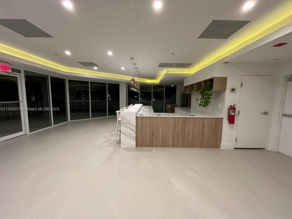 Real estate property located at 5900 Collins Ave #1506, Miami-Dade County, Miami Beach, FL