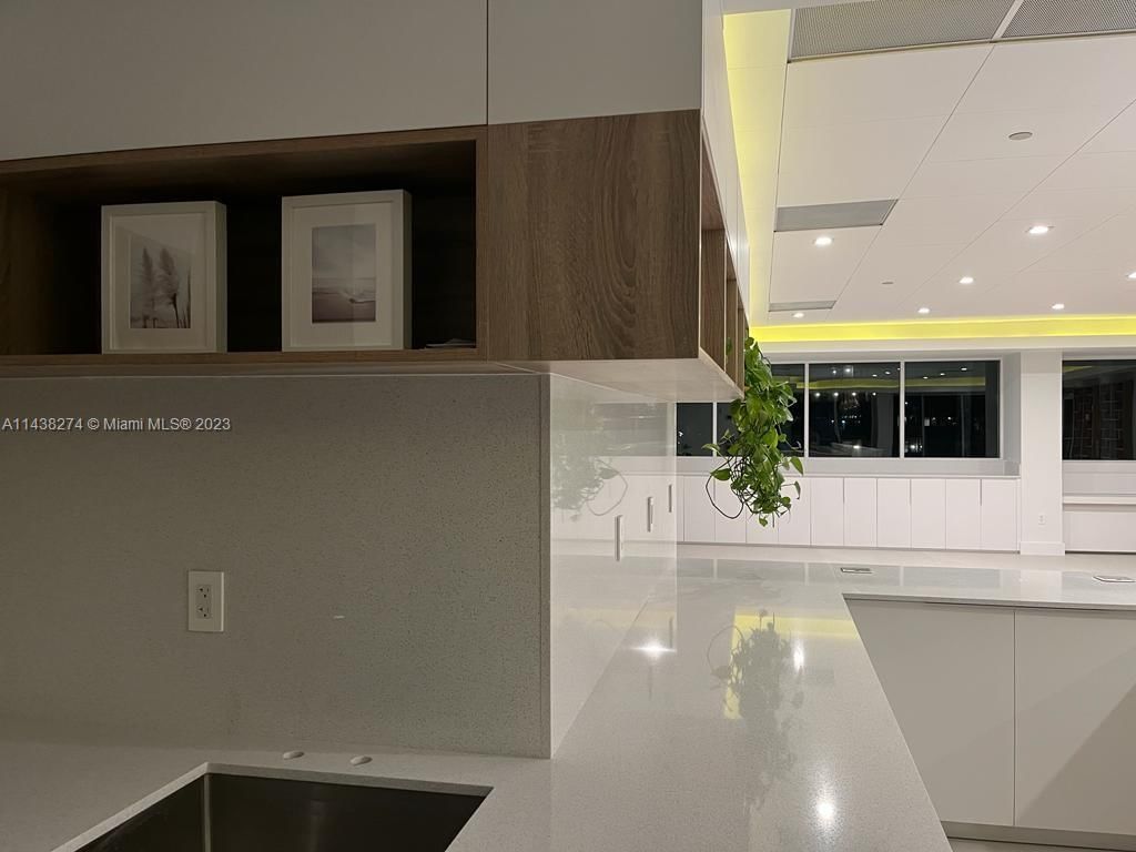 Real estate property located at 5900 Collins Ave #1506, Miami-Dade County, Miami Beach, FL