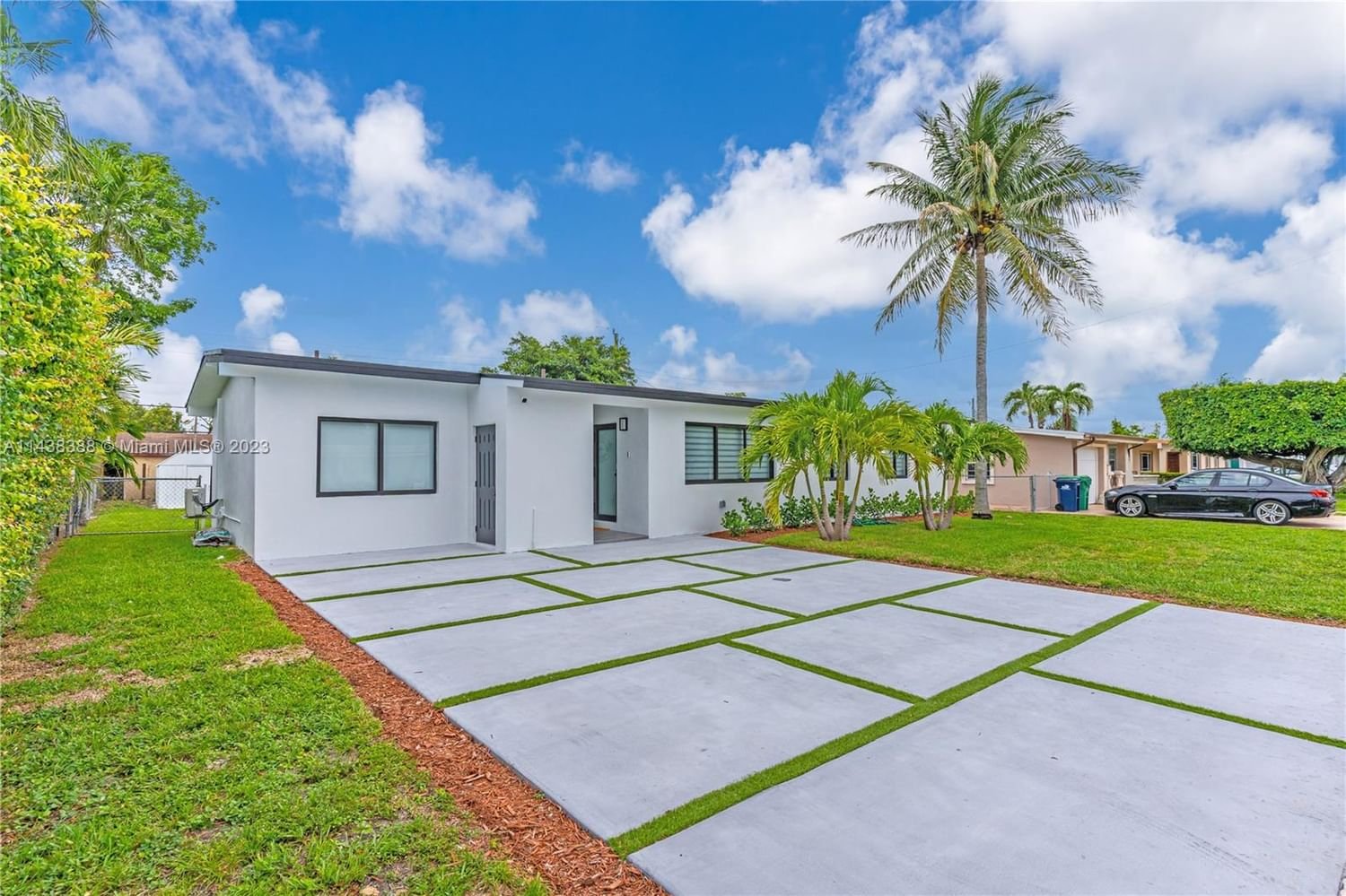 Real estate property located at 3241 105th Ave, Miami-Dade County, LEE MANOR 2ND ADDN, Miami, FL