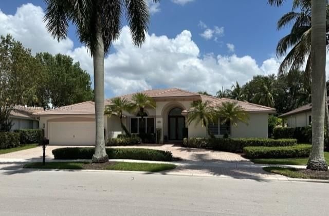 Real estate property located at 2484 Eagle Watch Ct, Broward County, SECTOR 7 - PARCELS F G H, Weston, FL