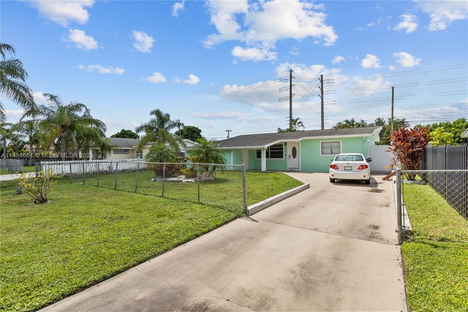 Real estate property located at 2390 Lakewood Rd, Palm Beach County, West Palm Beach, FL