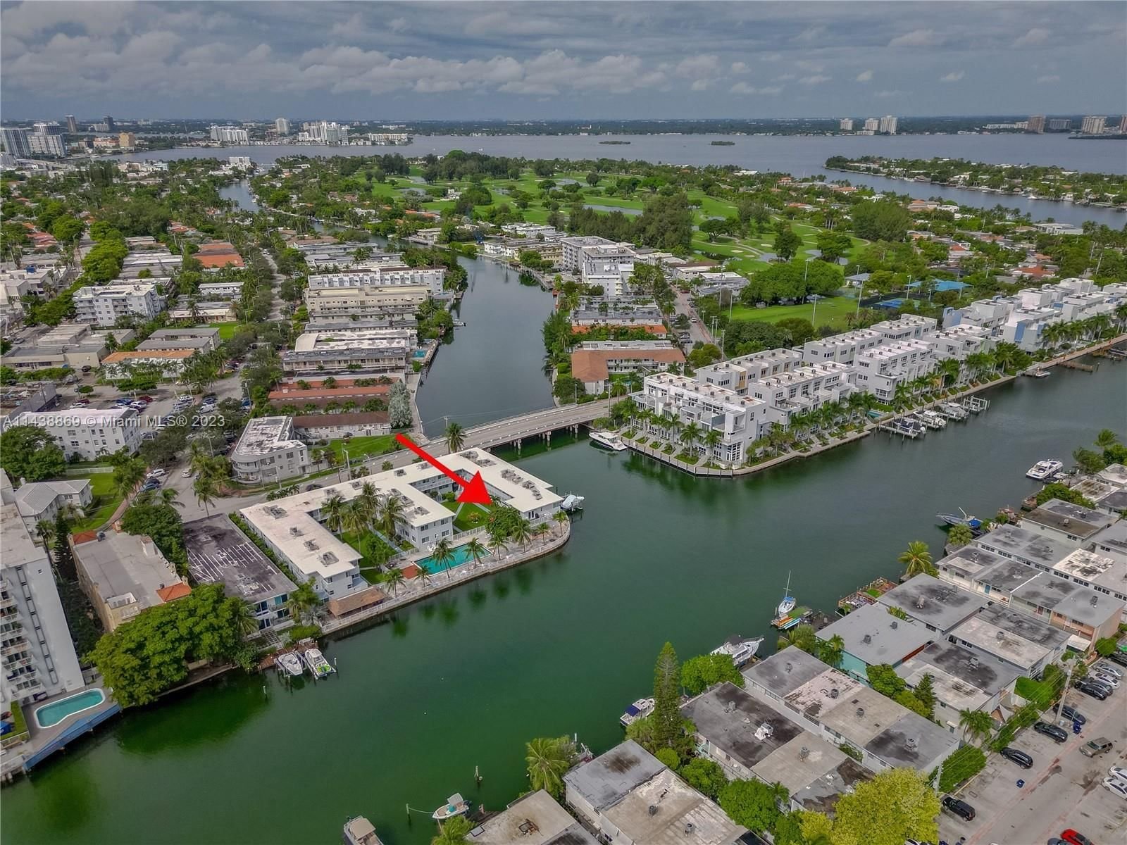 Real estate property located at 7207 Bay Dr #22, Miami-Dade County, ISLAND POINT SOUTH CONDO, Miami Beach, FL