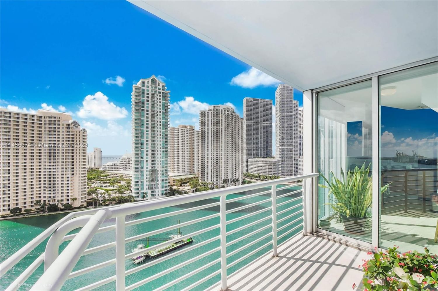 Real estate property located at 335 Biscayne Blvd #1909, Miami-Dade County, ONE MIAMI EAST CONDO, Miami, FL