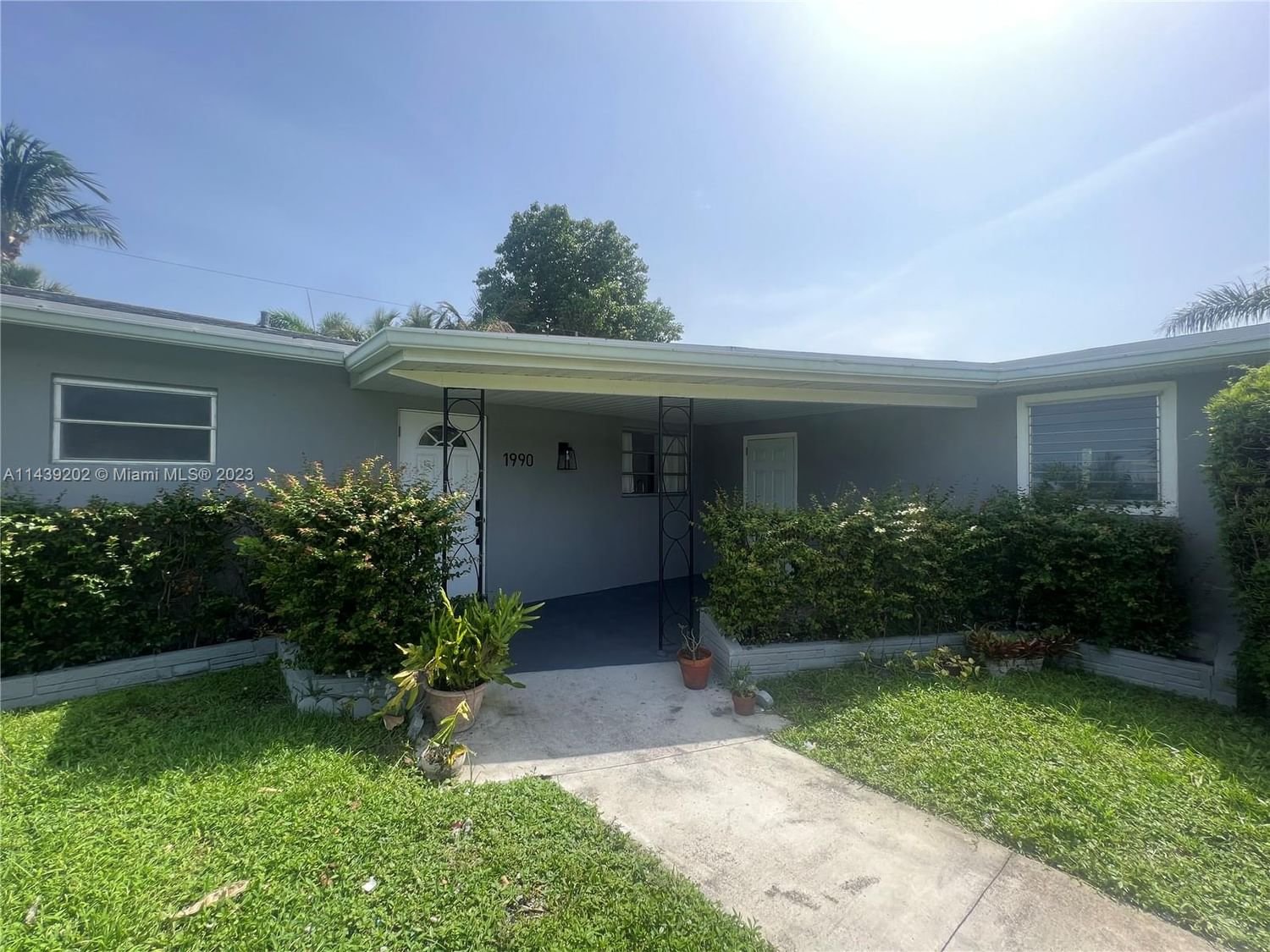Real estate property located at 1990 35th St, Broward County, Lighthouse Point, FL