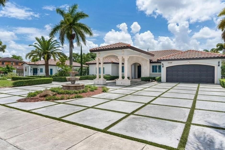 Real estate property located at 17122 156th Ct, Miami-Dade County, KESSLER GROVE SEC 4, Miami, FL