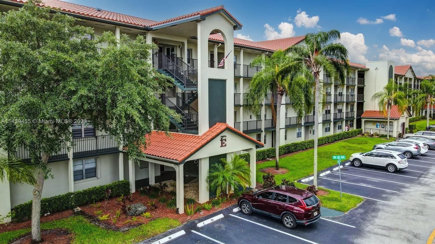 Real estate property located at 12900 13th St #106E, Broward County, HAWTHORNE AT CENTURY VILL, Pembroke Pines, FL