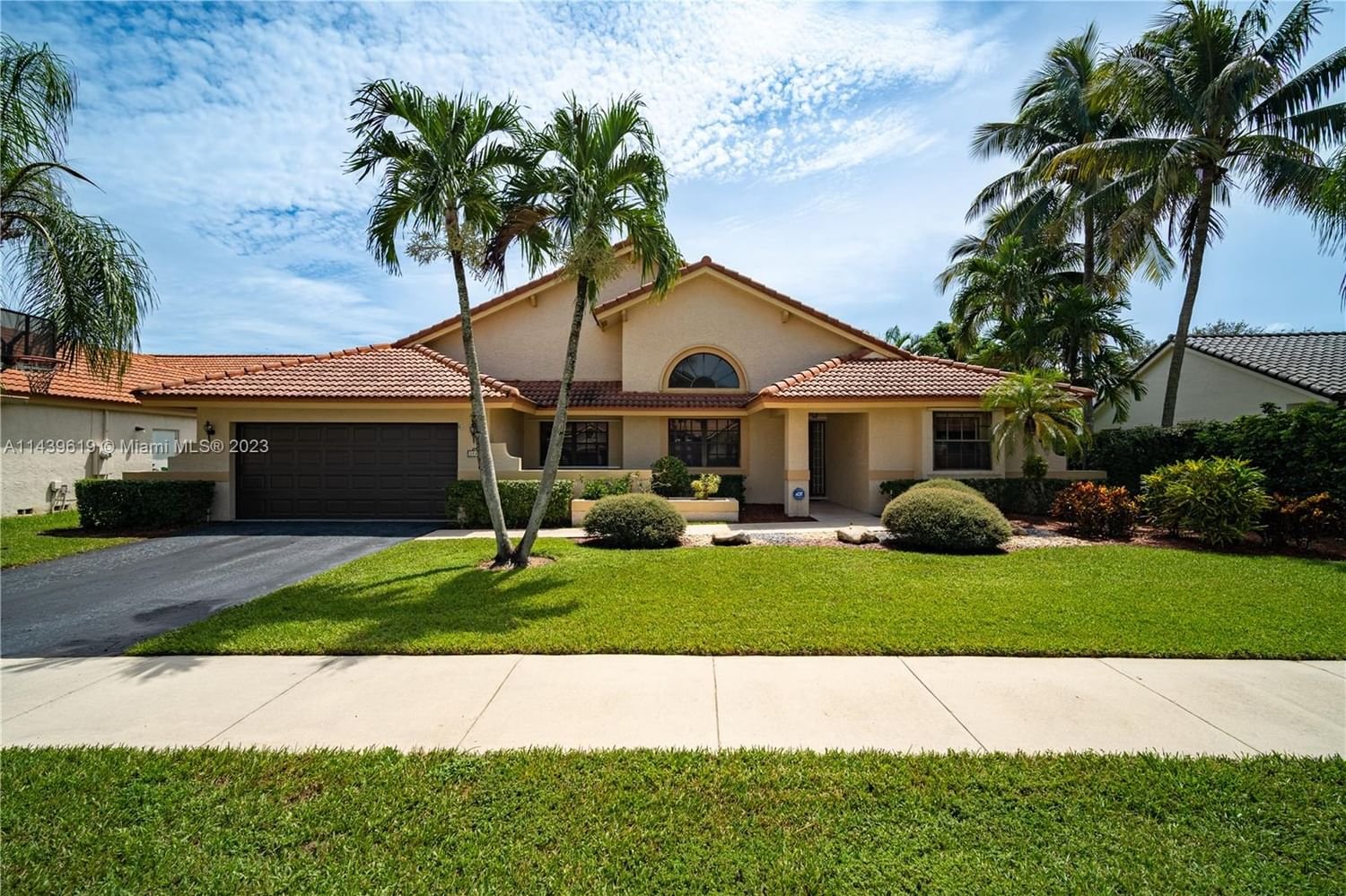 Real estate property located at 3548 Southwood Ct, Broward County, Davie, FL