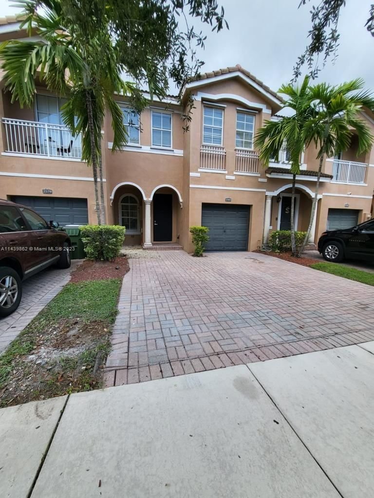 Real estate property located at 2583 13th Ct #2583, Miami-Dade County, KEYS GARDEN, Homestead, FL