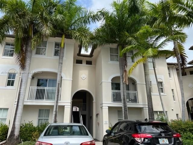 Real estate property located at 11503 89 Thst #204, Miami-Dade County, Doral, FL