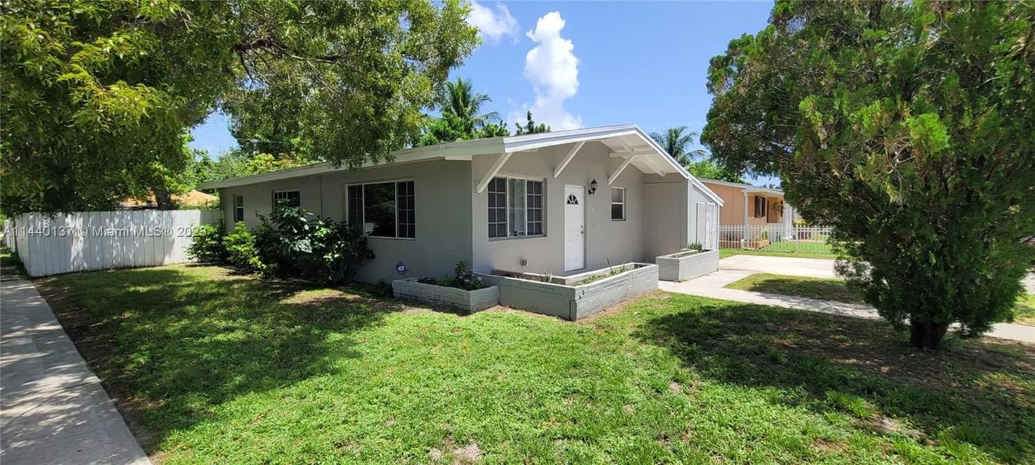Real estate property located at 301 172nd St, Miami-Dade County, North Miami Beach, FL