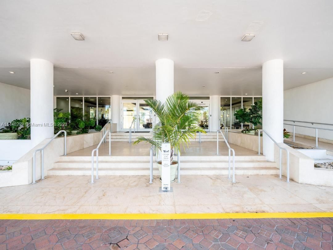 Real estate property located at 5005 Collins Ave PH05, Miami-Dade County, Miami Beach, FL