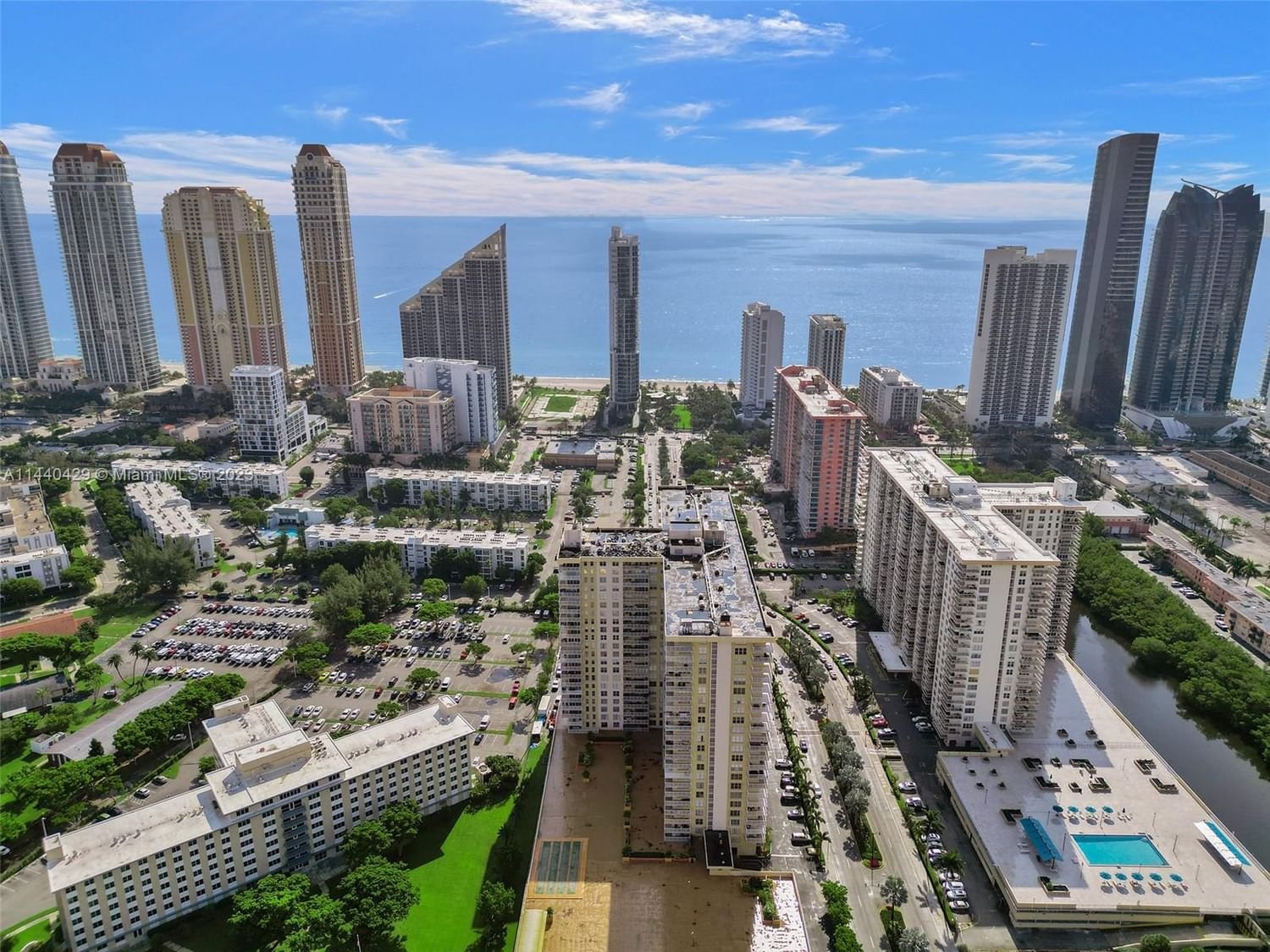 Real estate property located at 231 174th St #1808, Miami-Dade County, Sunny Isles Beach, FL