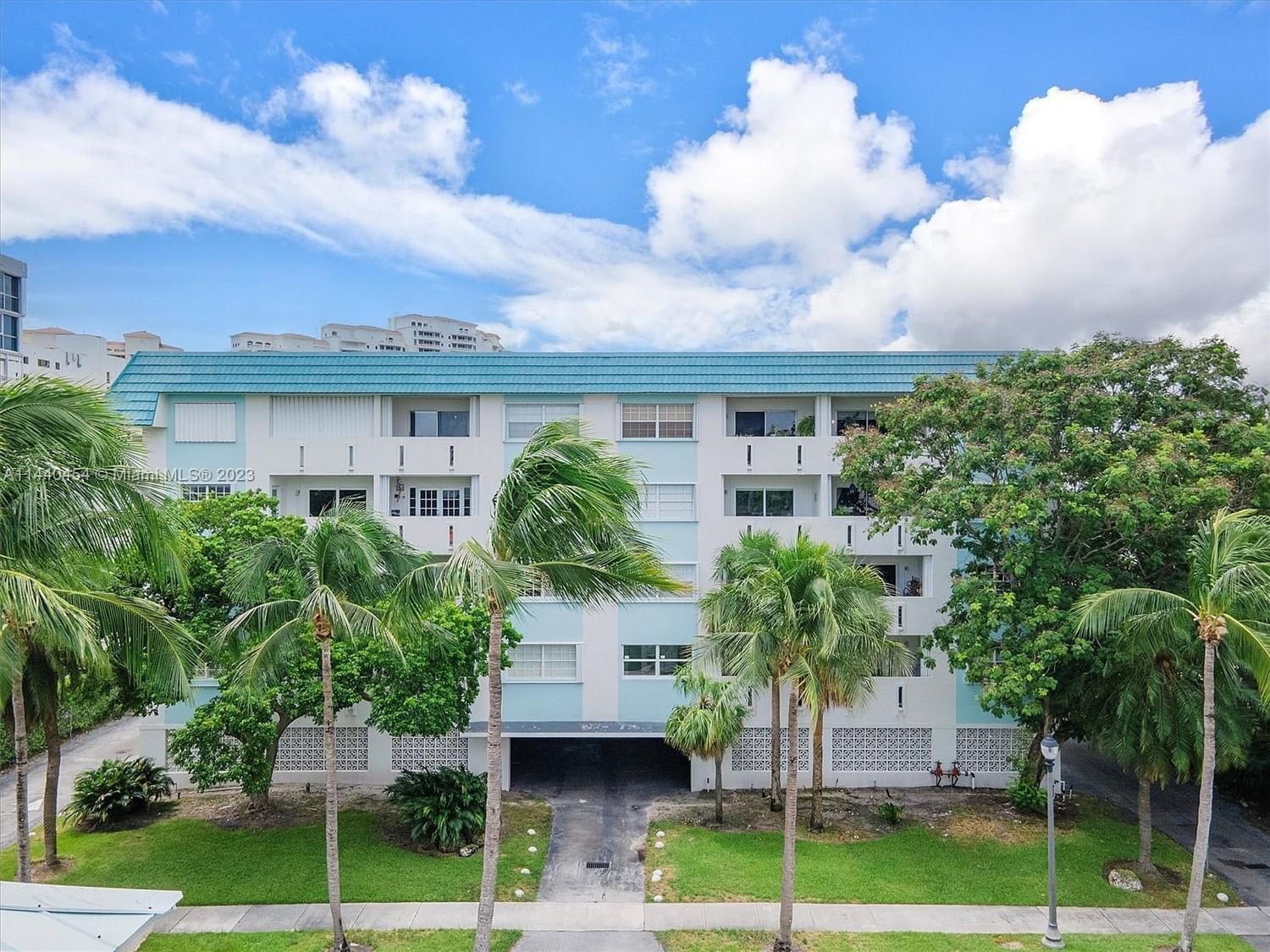 Real estate property located at 300 Galen Dr #402, Miami-Dade County, Key Biscayne, FL