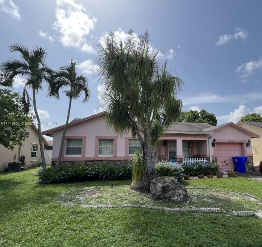 Real estate property located at 1910 86th Ave, Broward County, North Lauderdale, FL