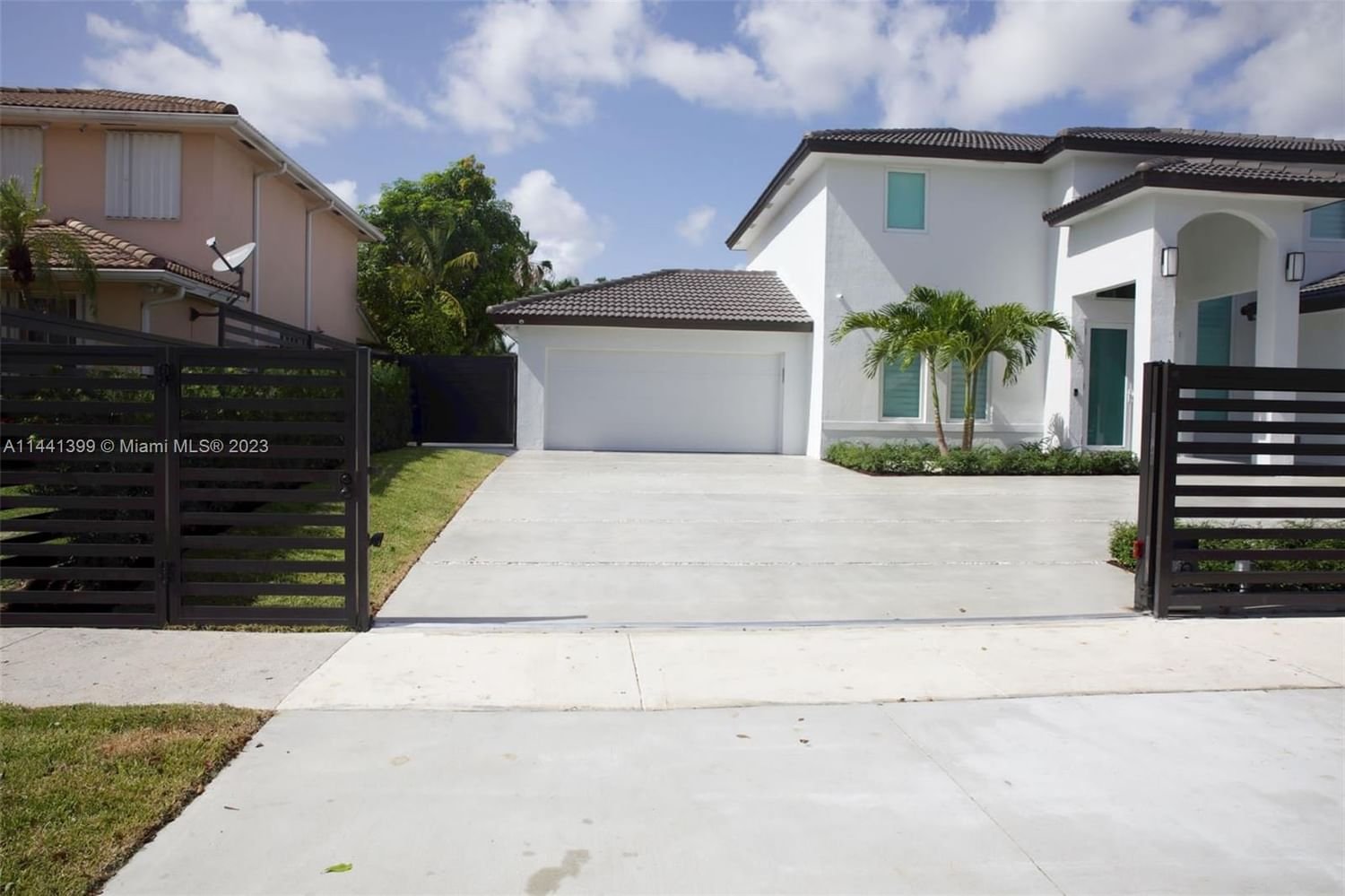 Real estate property located at 15565 114th St, Miami-Dade County, HAMMOCKS SHORES 2ND ADDN, Miami, FL
