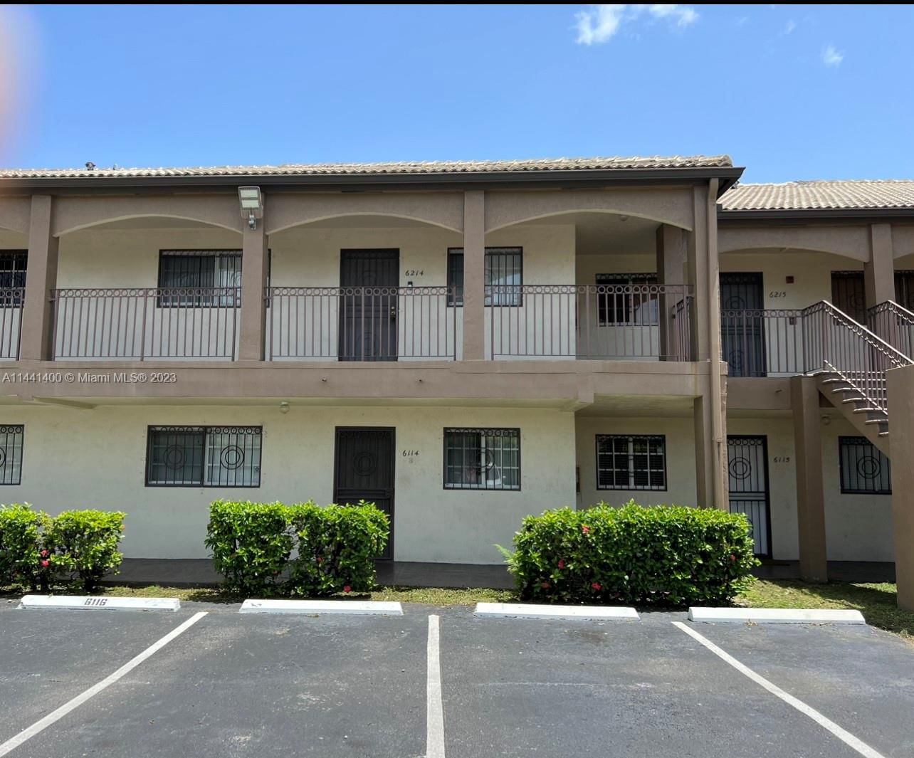 Real estate property located at 8851 119th St #6214, Miami-Dade County, Hialeah Gardens, FL