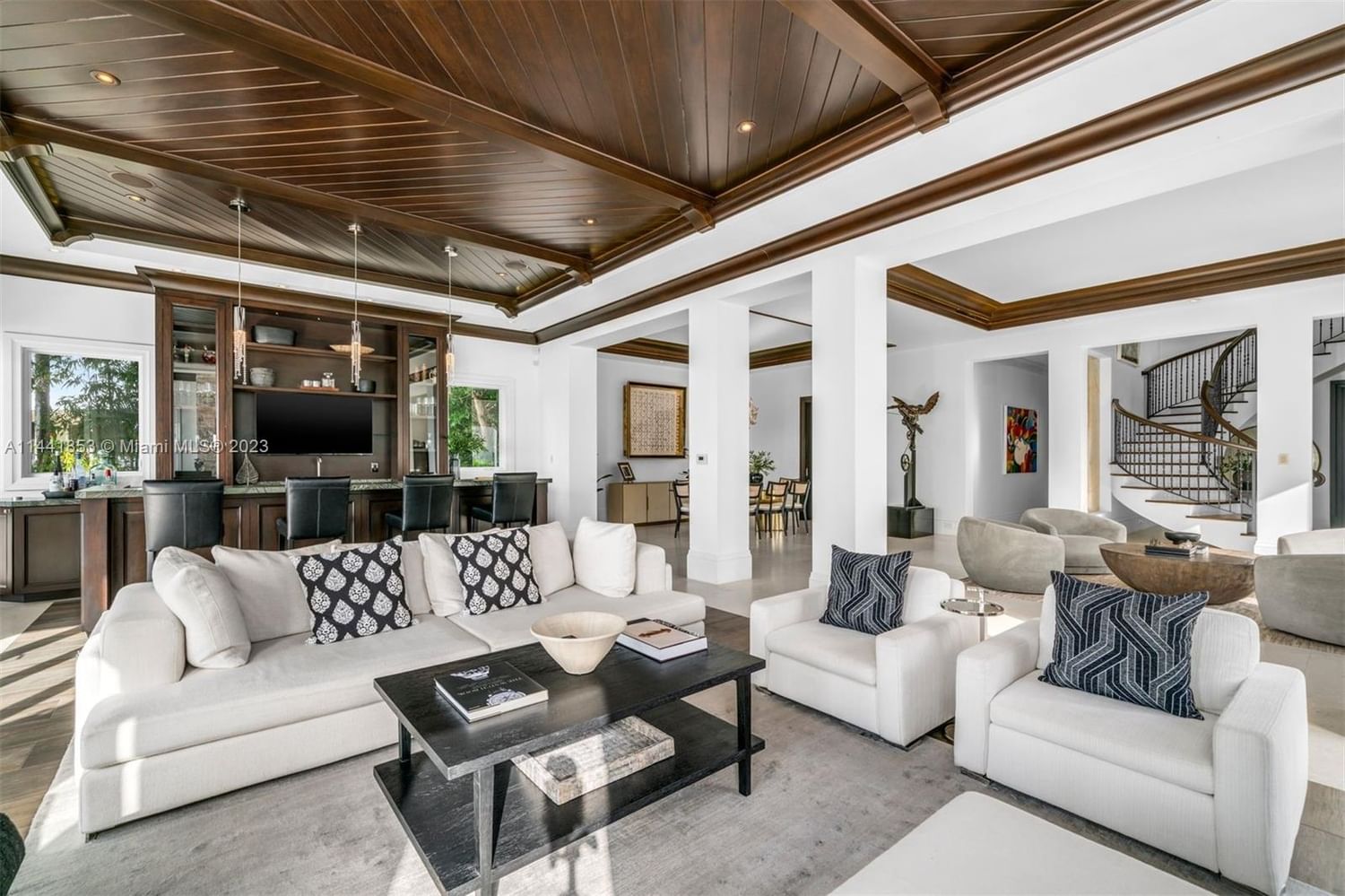 Real estate property located at 3590 Crystal View Ct, Miami-Dade County, Miami, FL
