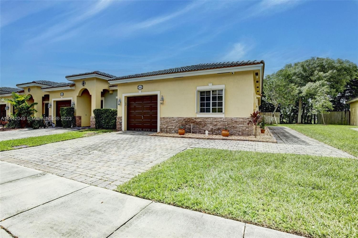 Real estate property located at 3322 11th Dr, Miami-Dade County, VENTURA AT MALIBU BAY, Homestead, FL