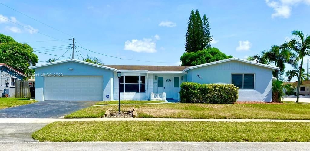 Real estate property located at 3131 39th Ct, Broward County, Lauderdale Lakes, FL