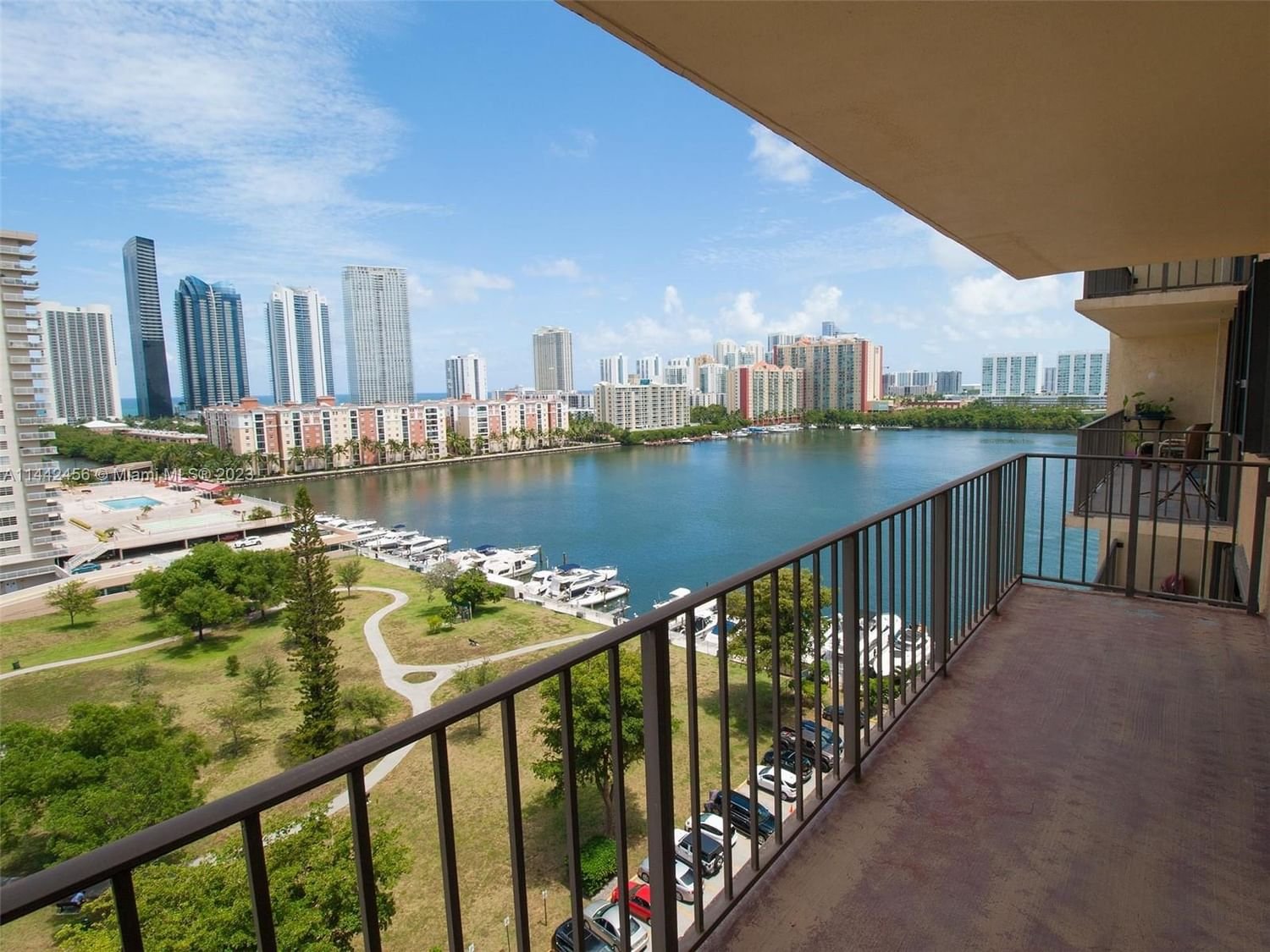 Real estate property located at 290 174th St #1412, Miami-Dade County, WINSTON TOWERS 700 CONDO, Sunny Isles Beach, FL