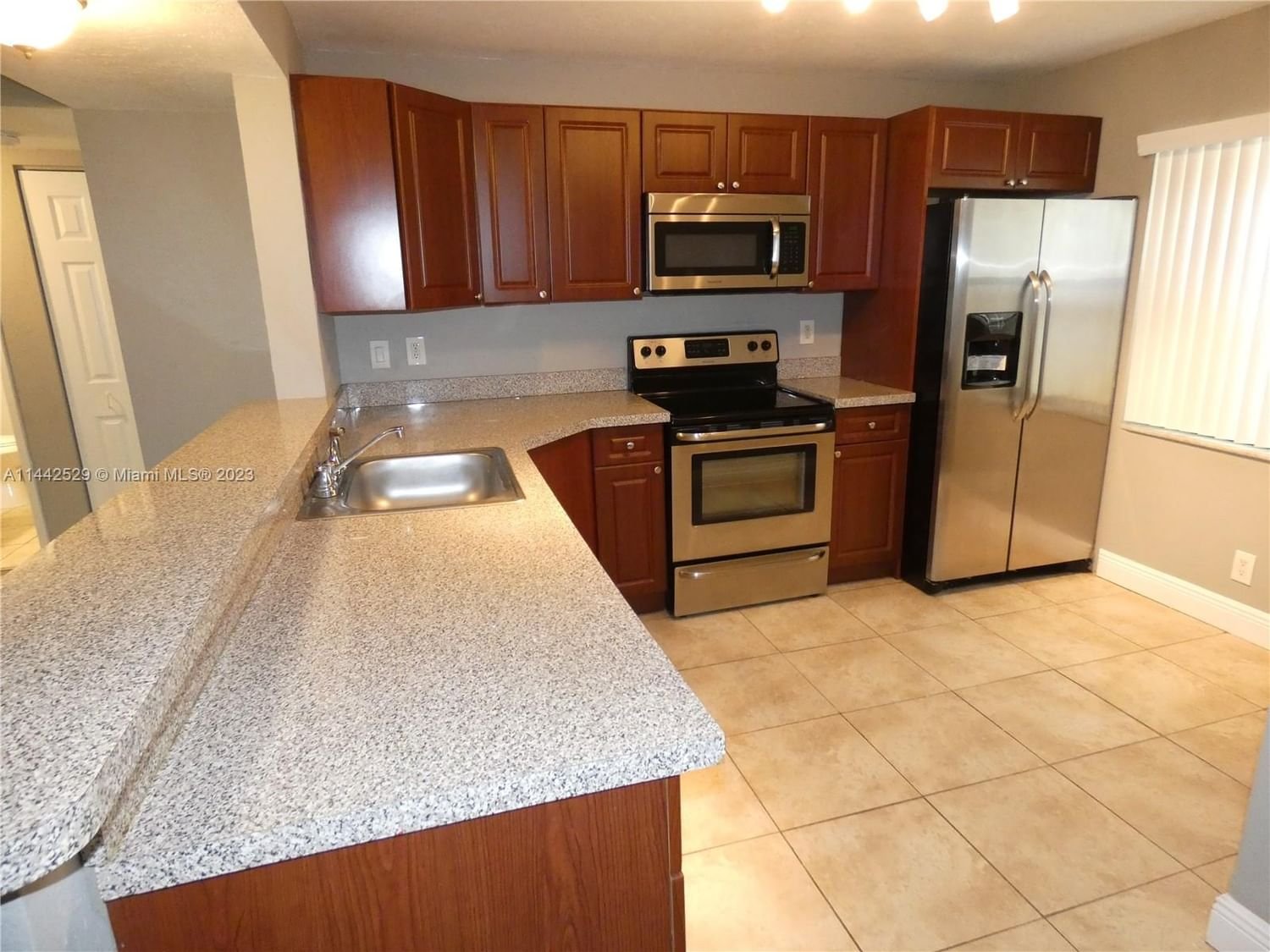 Real estate property located at 11152 Sample Rd #11152, Broward County, Coral Springs, FL