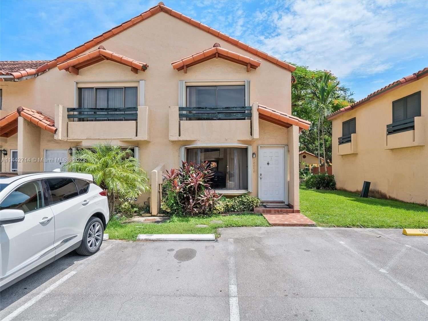 Real estate property located at 10070 77th Ct #10070, Miami-Dade County, Miami, FL