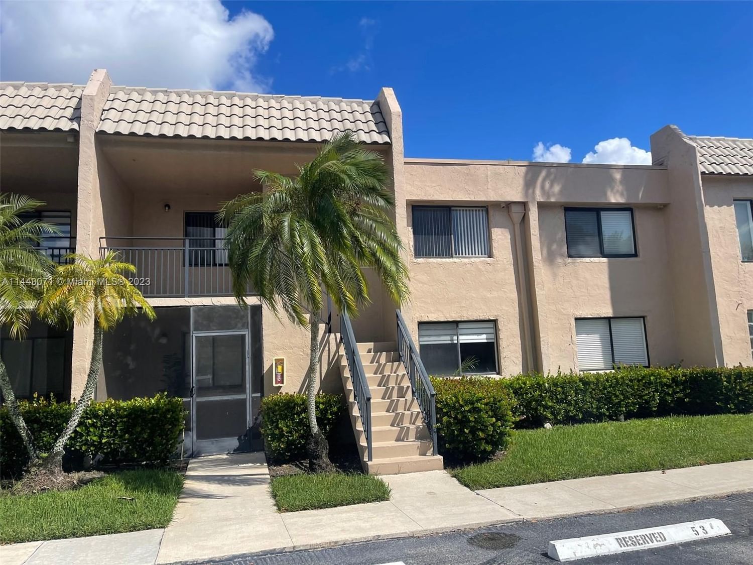 Real estate property located at 380 Racquet Club Rd #205, Broward County, Weston, FL