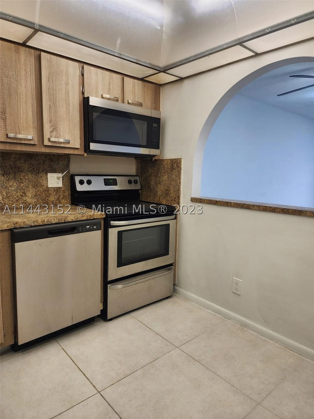 Real estate property located at 13499 Biscayne Blvd #1513, Miami-dade, Sailboat Cay Condo, North Miami, FL