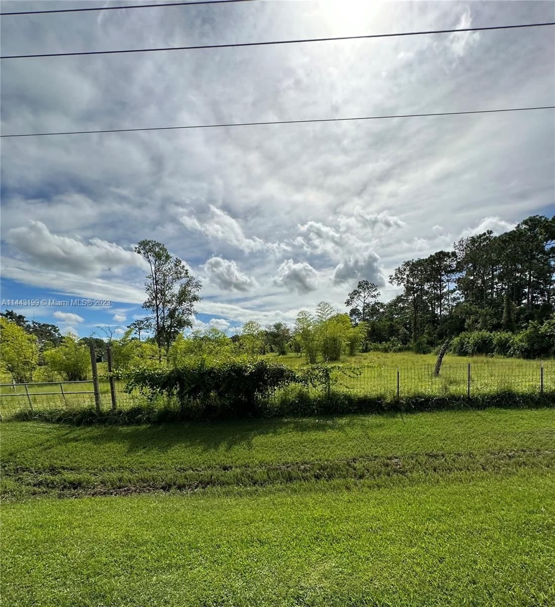 Real estate property located at 12550 22ND AVE, Okeechobee County, COUNTRY HILLS ESTATES, Okeechobee, FL