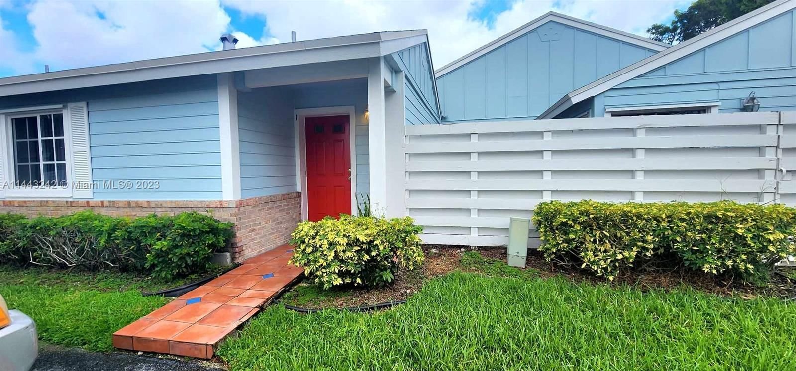 Real estate property located at 13741 149th Cir Ln #1-42, Miami-Dade County, VILG HOMES COUNTRY WALK C, Miami, FL