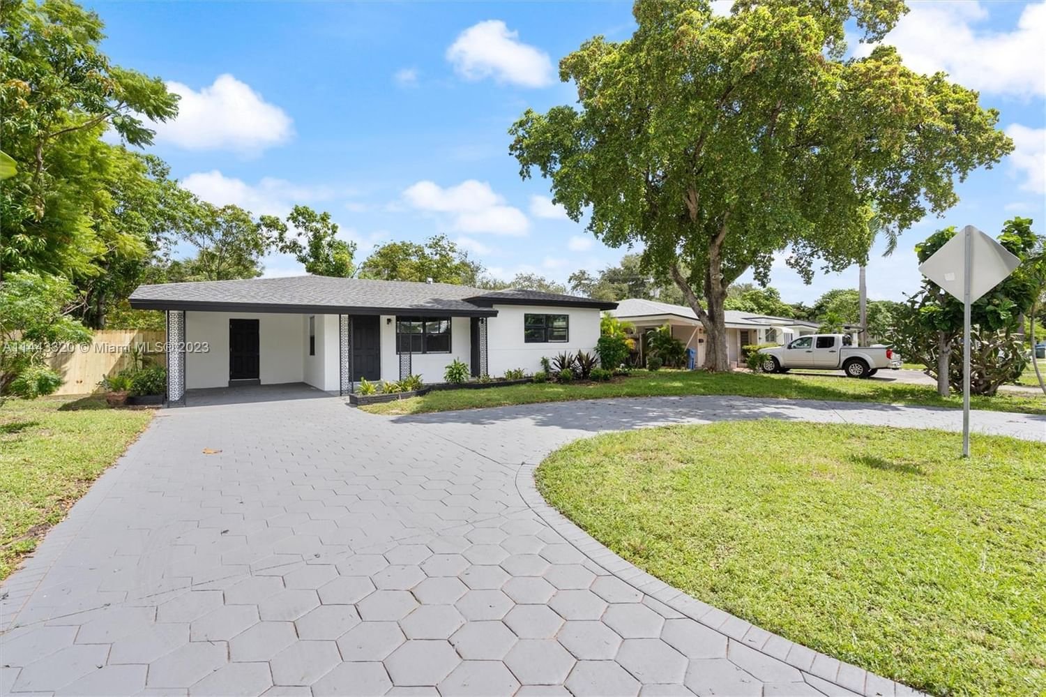 Real estate property located at 601 49th St, Broward County, Oakland Park, FL