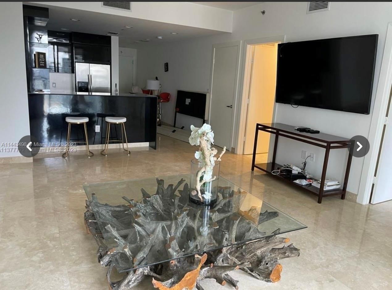 Real estate property located at 1060 Brickell Ave #2115, Miami-Dade County, Miami, FL