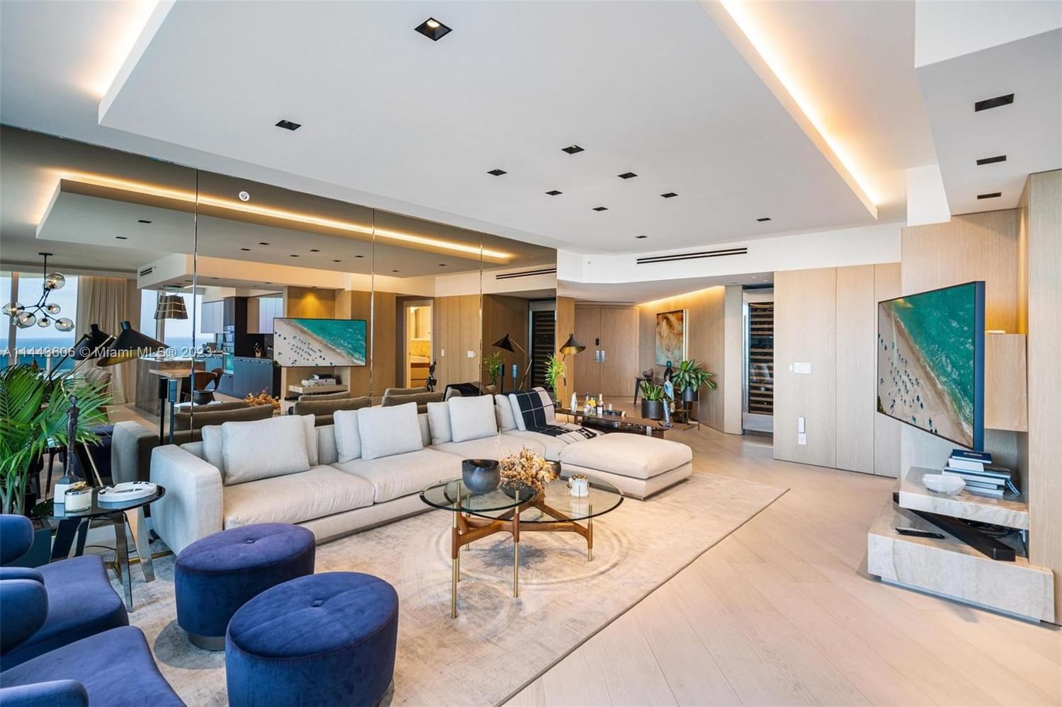 Real estate property located at 4775 Collins Ave #2603, Miami-Dade County, Miami Beach, FL