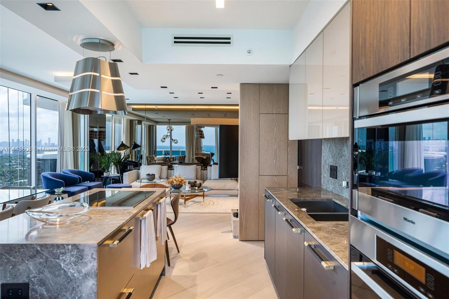 Real estate property located at 4775 Collins Ave #2603, Miami-Dade County, Miami Beach, FL
