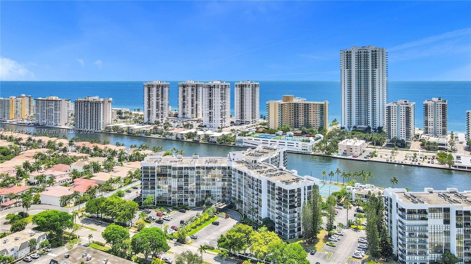 Real estate property located at 1000 Parkview Dr #1016, Broward County, OCEANVIEW PARK CONDO, Hallandale Beach, FL