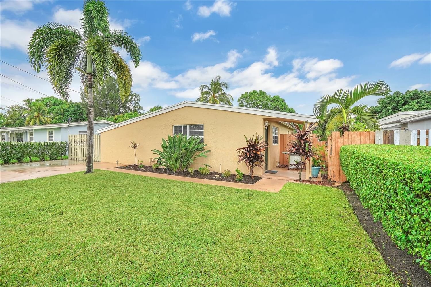 Real estate property located at 6149 1st St, Broward County, Margate, FL