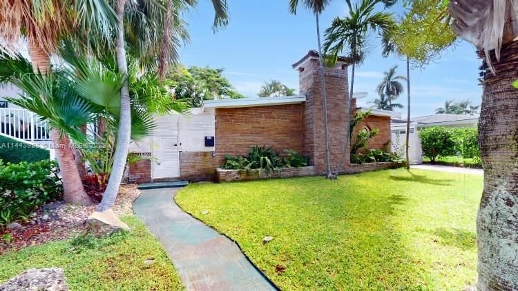 Real estate property located at 1566 110th St, Miami-Dade County, BISCAYNE SHORES CORR PLAT, Miami, FL