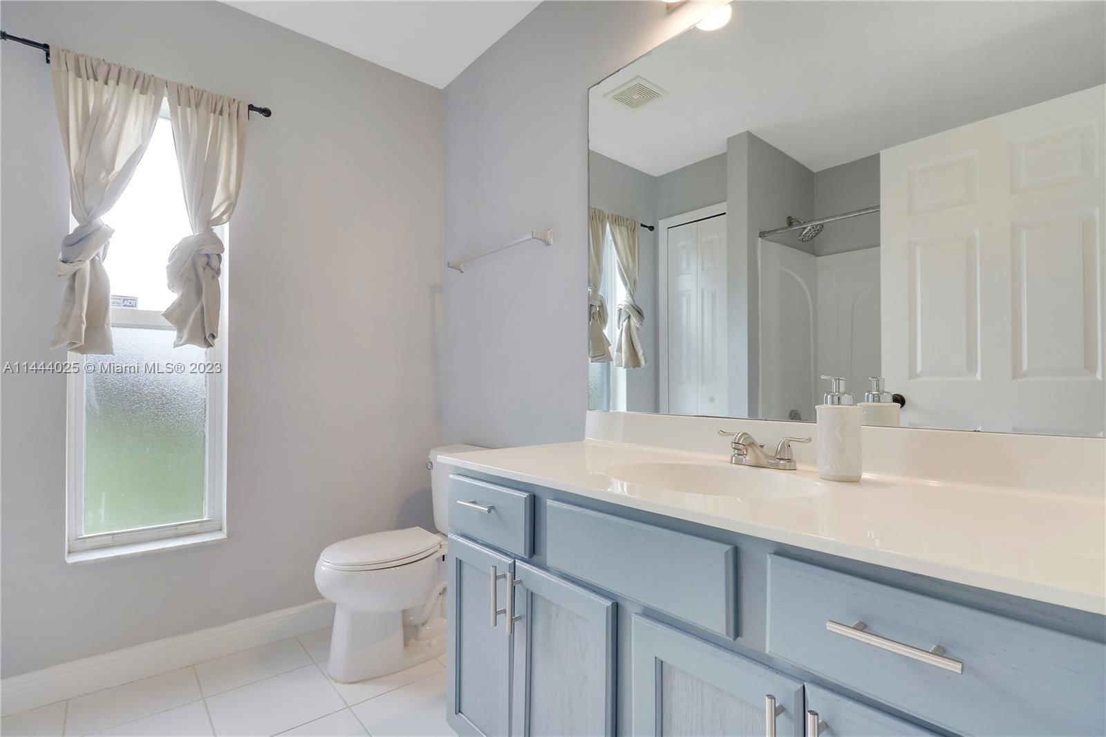 Real estate property located at 270 Voltair Ter, St Lucie County, Port St. Lucie, FL